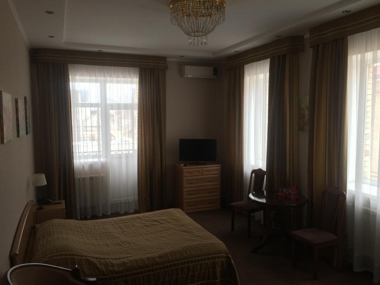 Altyn Adam Hotel Pavlodar Exterior photo